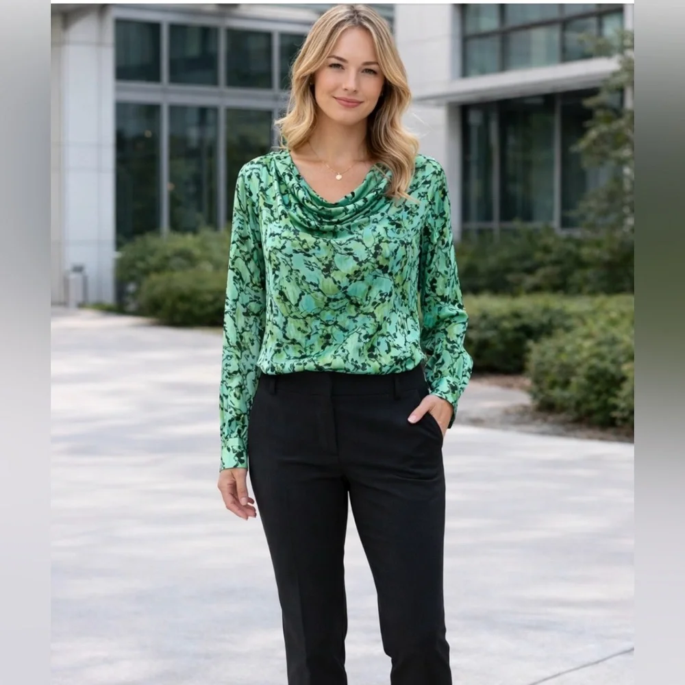 Halogen Teal and Black Patterned Top, casual chic